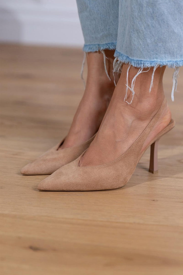 SERENA – Czółenka Slingback